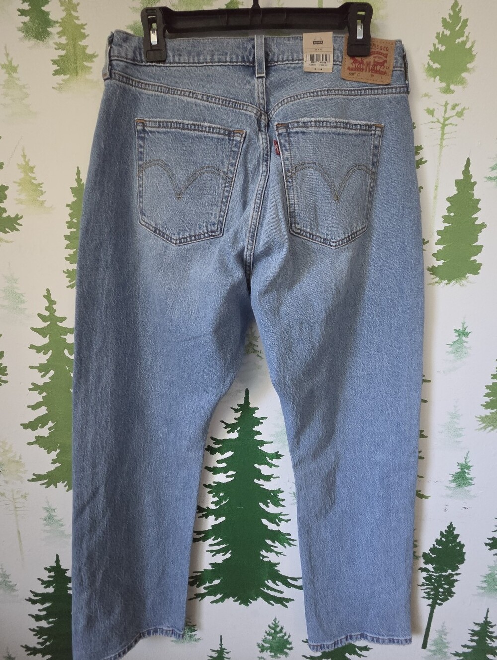 501 32x30 Curve Light Blue Denim Jeans - Picture 2 of 10